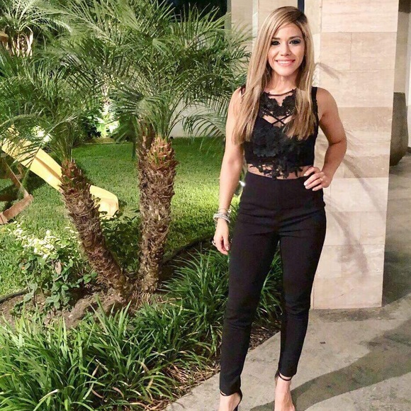 Gorgeous Black Jumpsuit - Picture 1 of 1